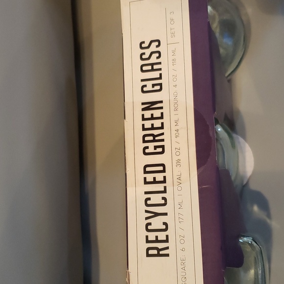 3 pk of recycled green glass small vases NWT - Picture 2 of 6